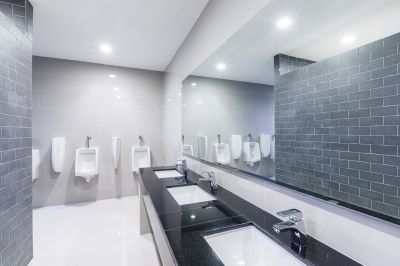 Best Bathroom Remodel Contractors in Freeport, IL